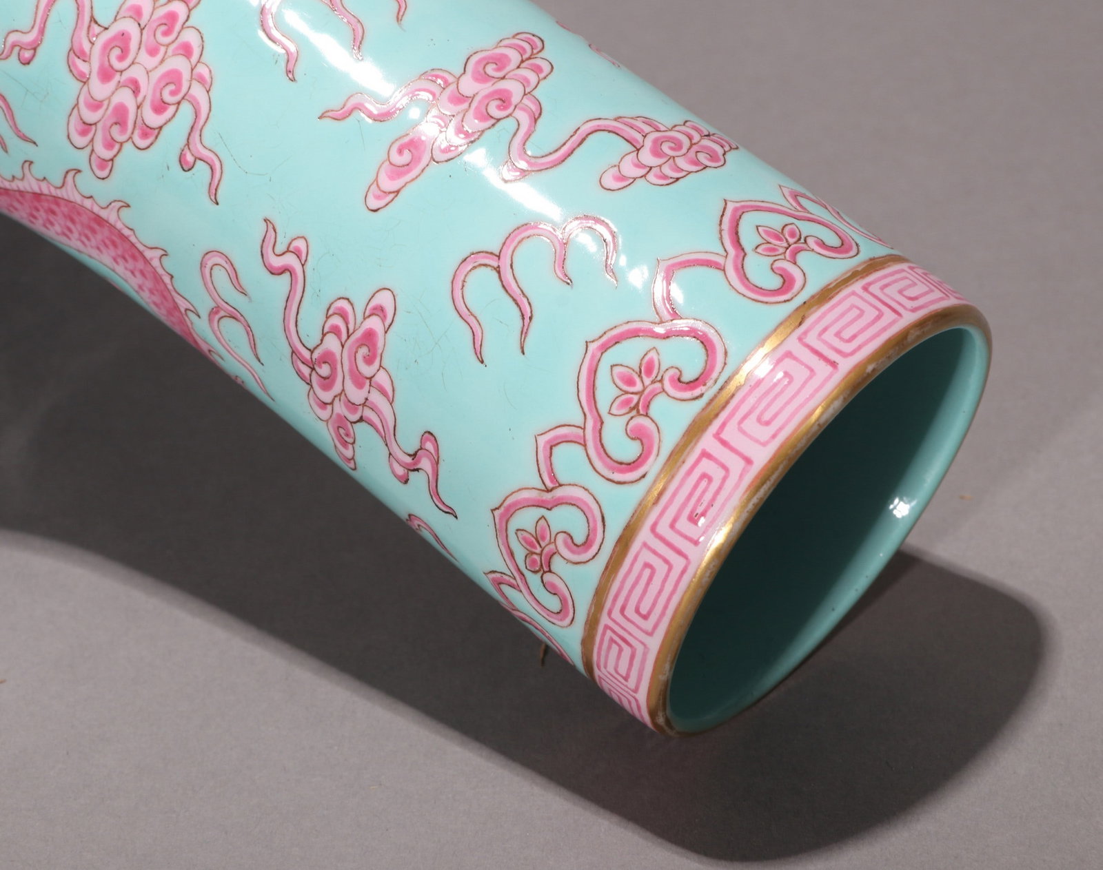 A TURQUOISE-GROUND RUBY ENAMEL DRAGON VASE - 8
