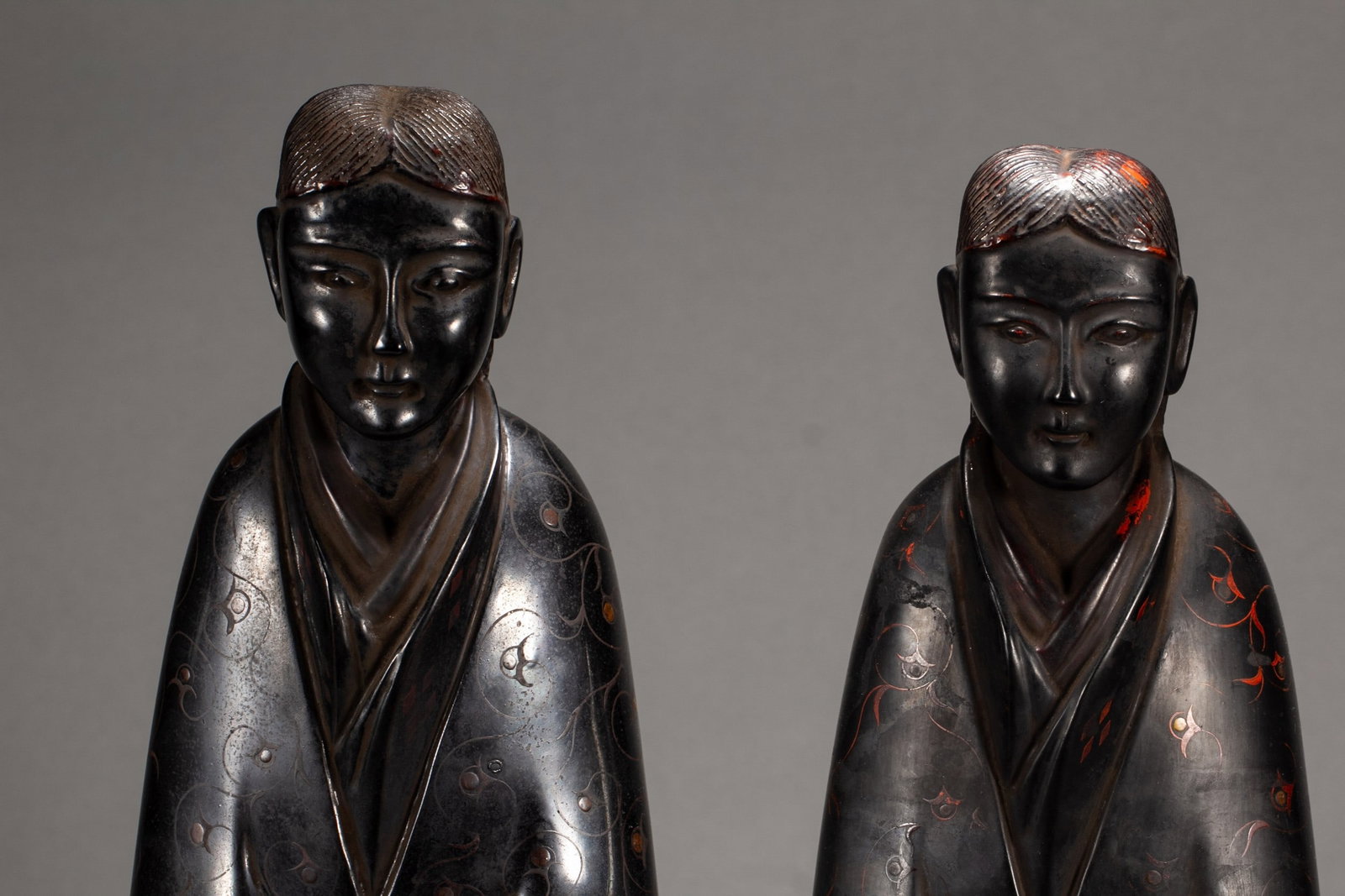 A LACQUERWARE FIGURES - 2