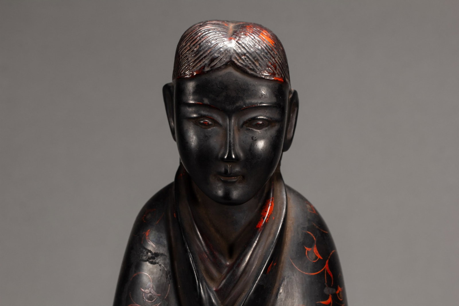 A LACQUERWARE FIGURES - 8