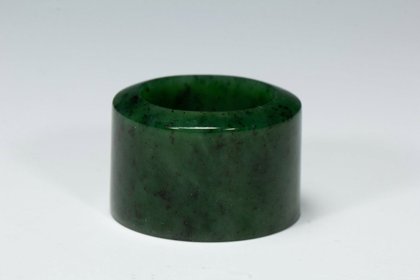 A JADE THUMB RING - 3