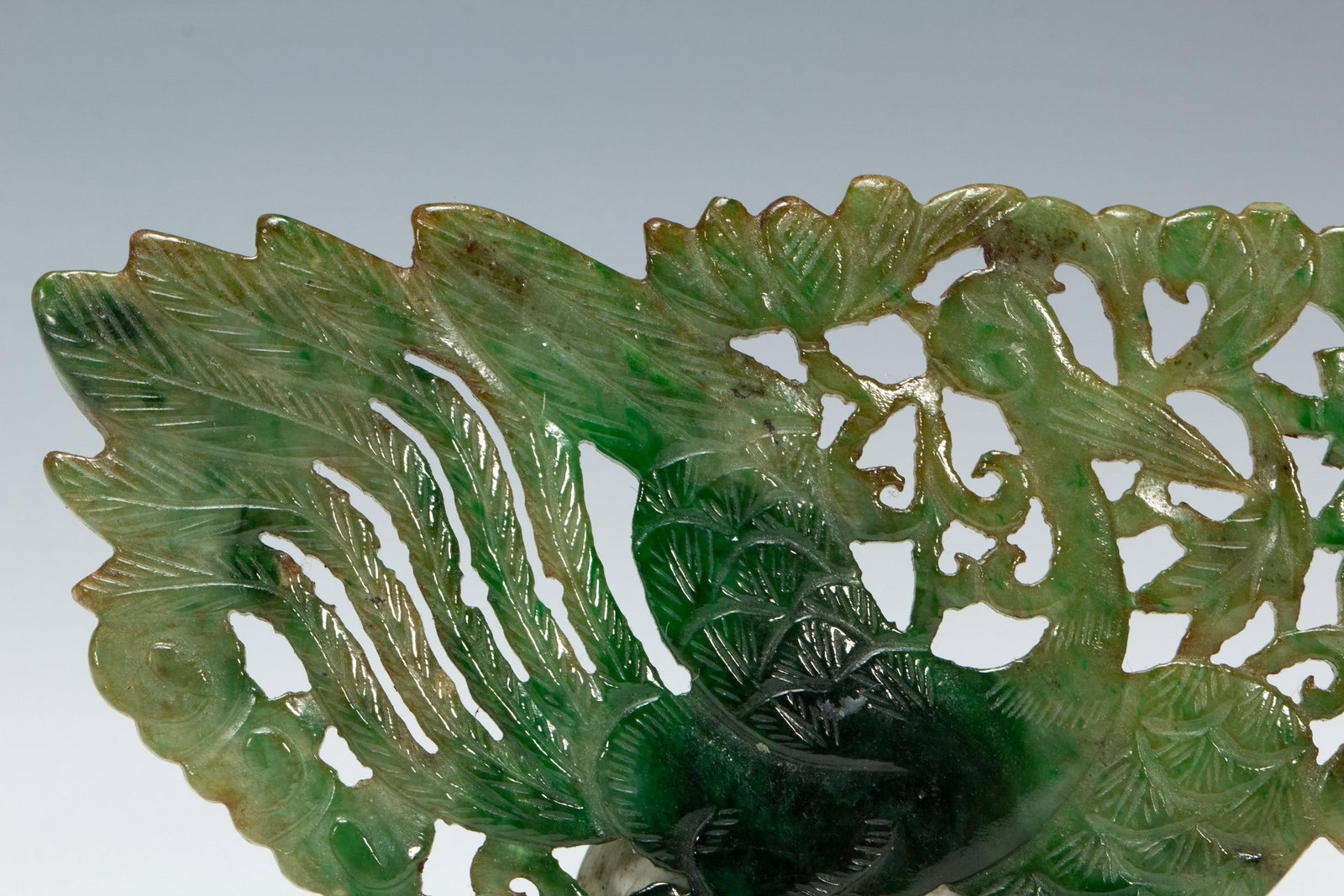 A JADE PENDANT - 3
