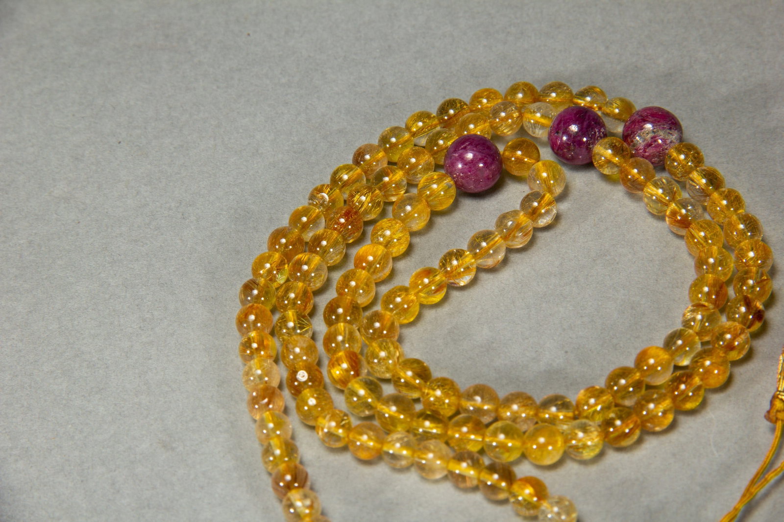 A CRYSTAL BUDDHA BEAD - 3