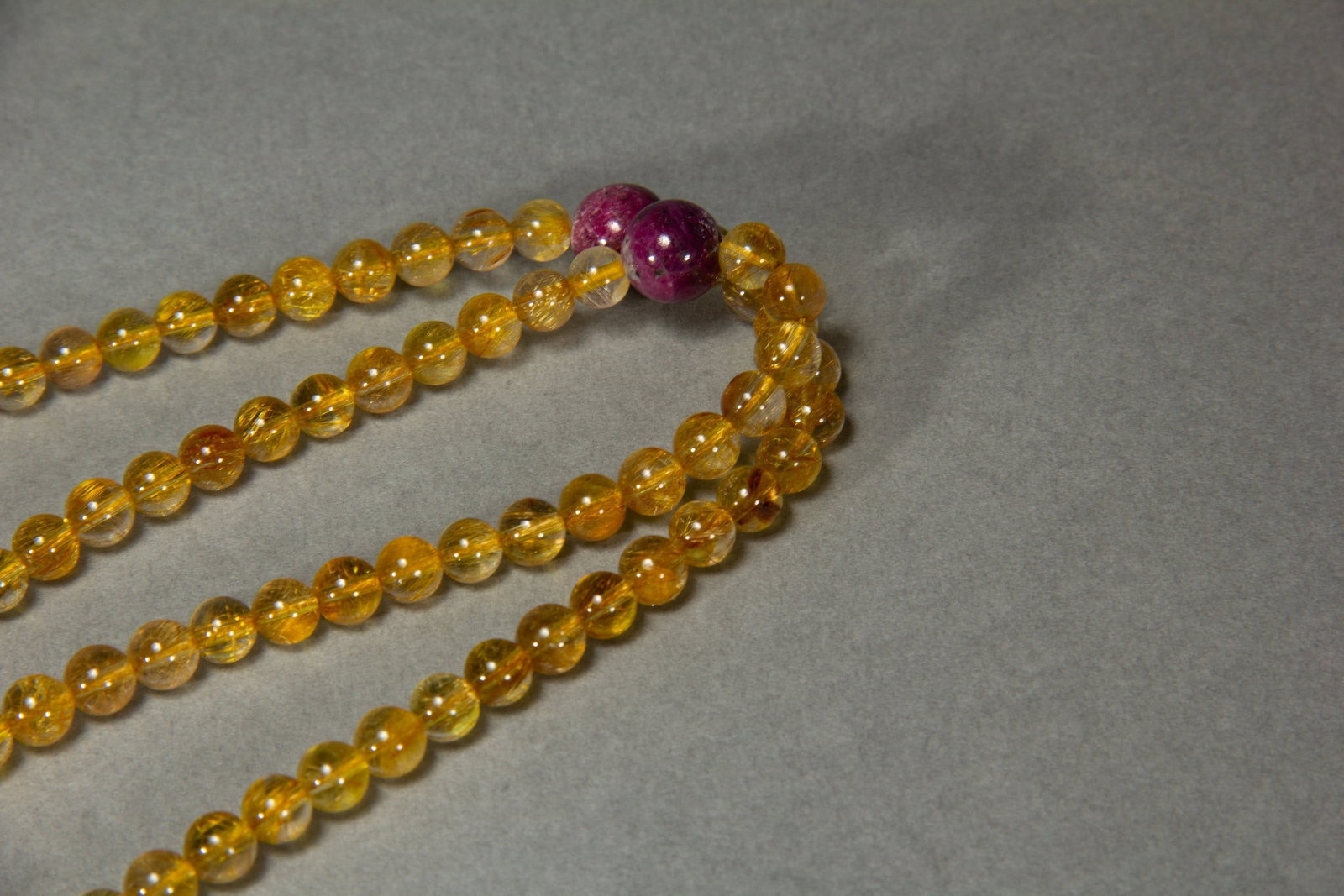A CRYSTAL BUDDHA BEAD - 7
