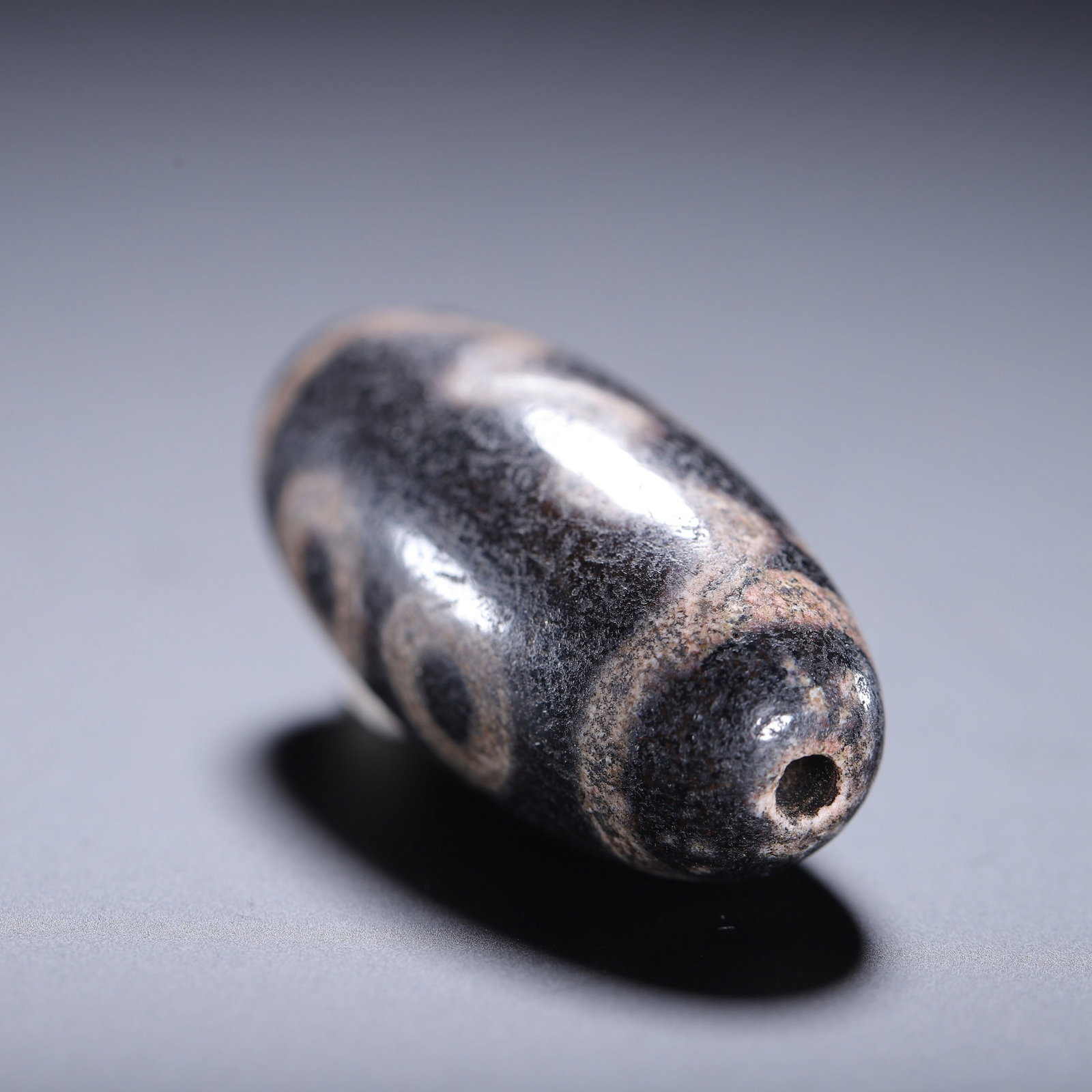 A DZI BEAD - 5