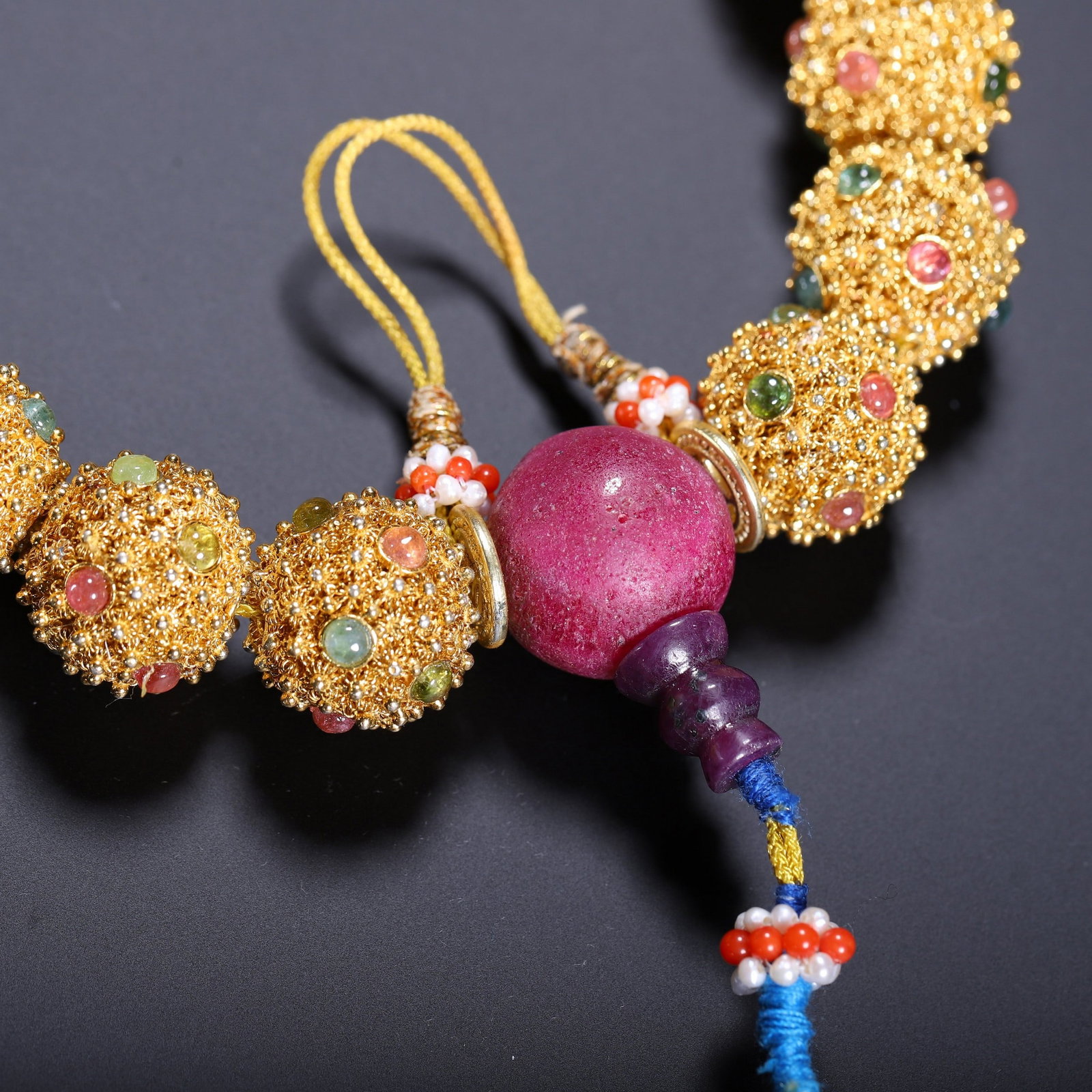 A COPPER GILDED BRACELET - 4