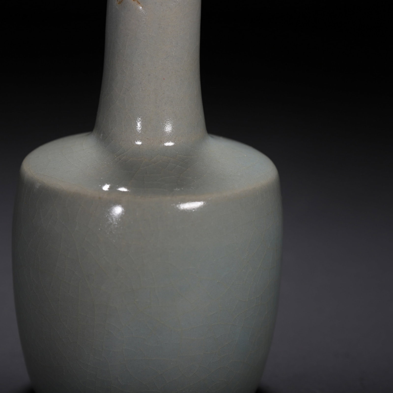 A RU VASE - 6