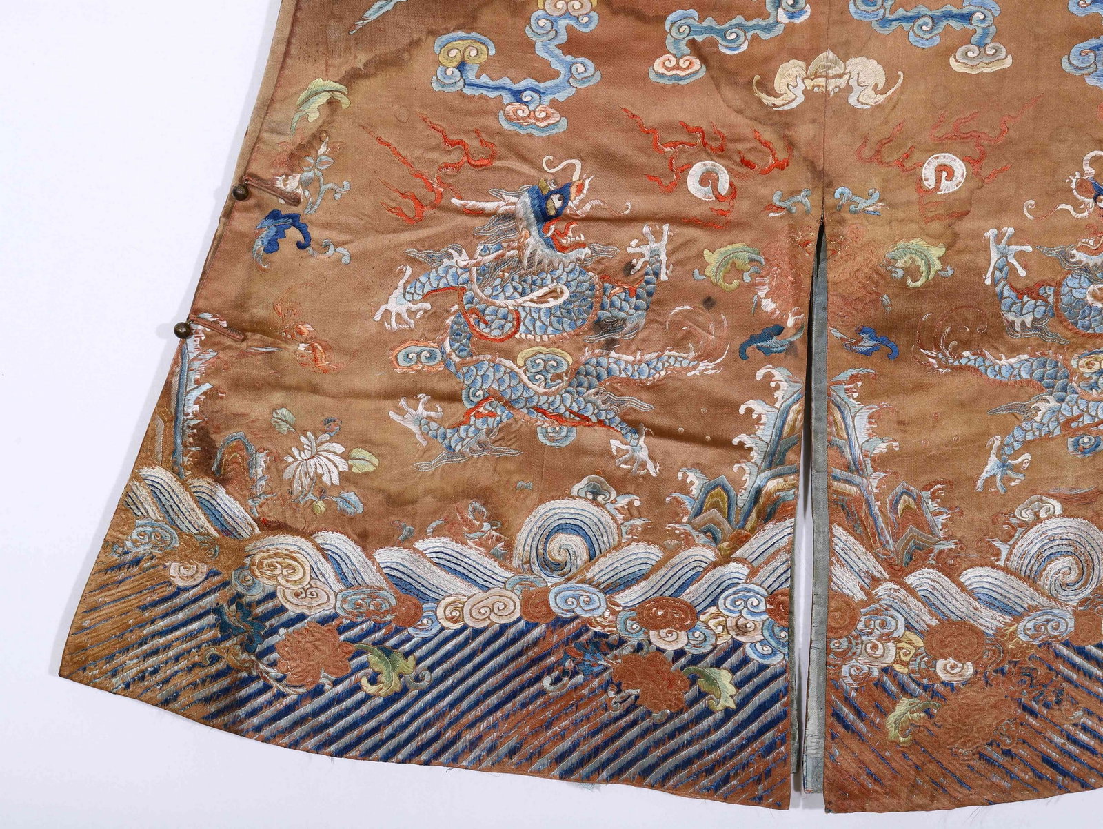 A DRAGON ROBE - 2