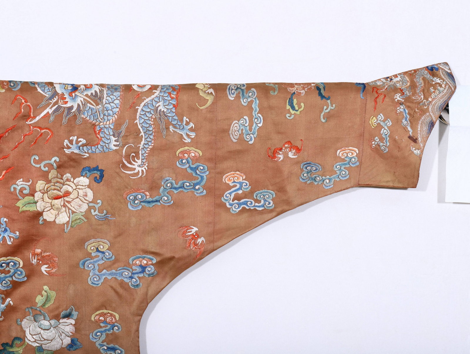 A DRAGON ROBE - 3
