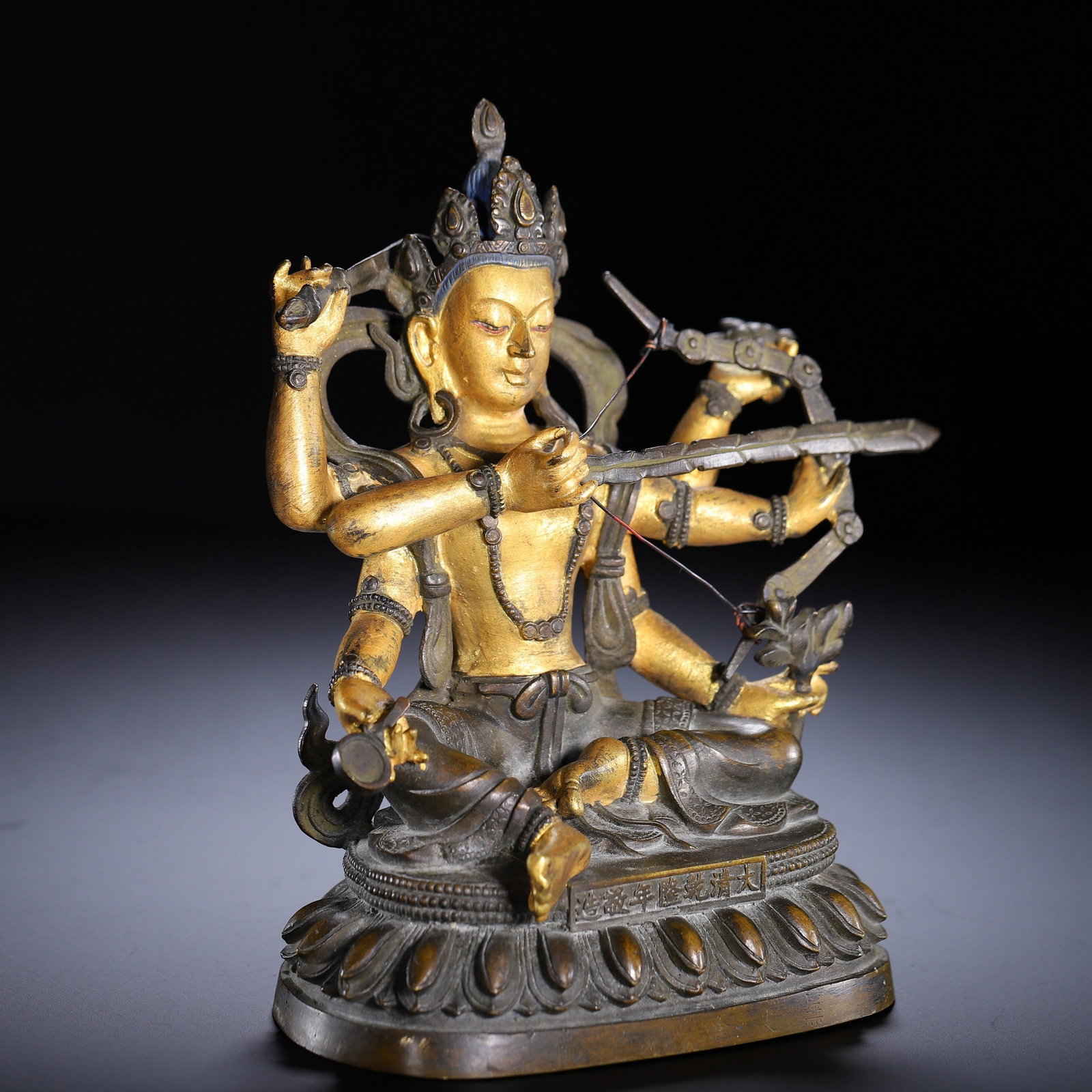 A COPPER BUDDHA STATUE - 5