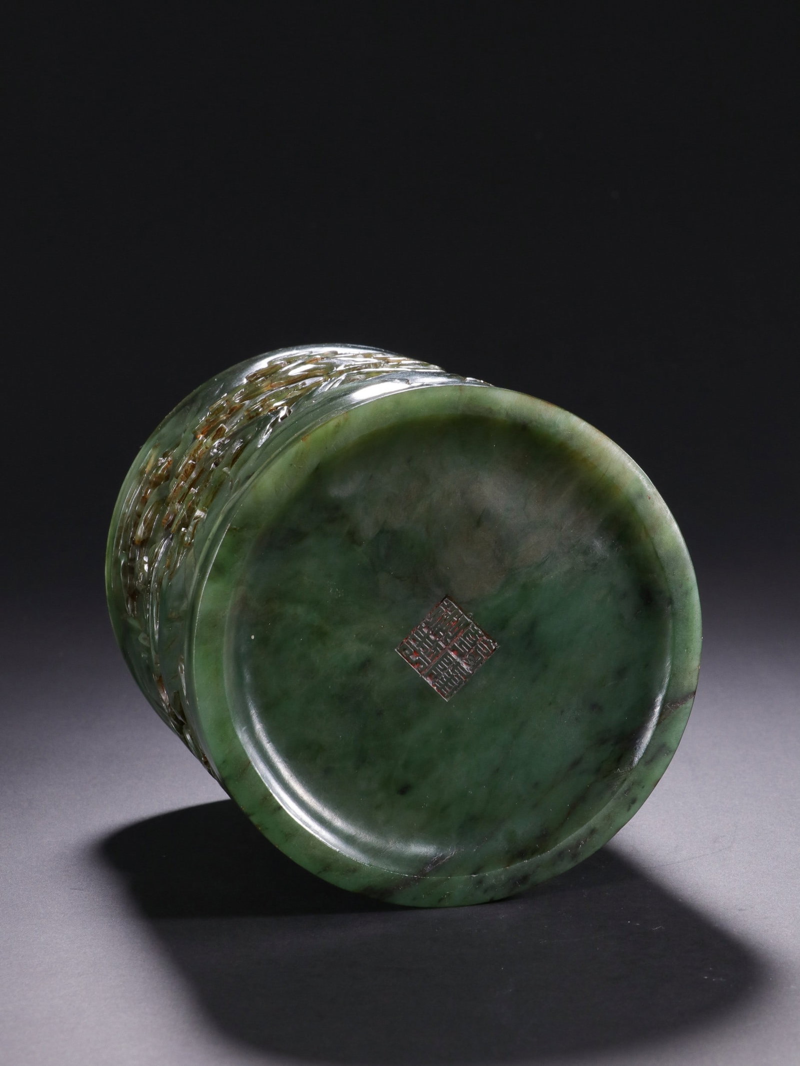 A JADE BRUSH POT - 9