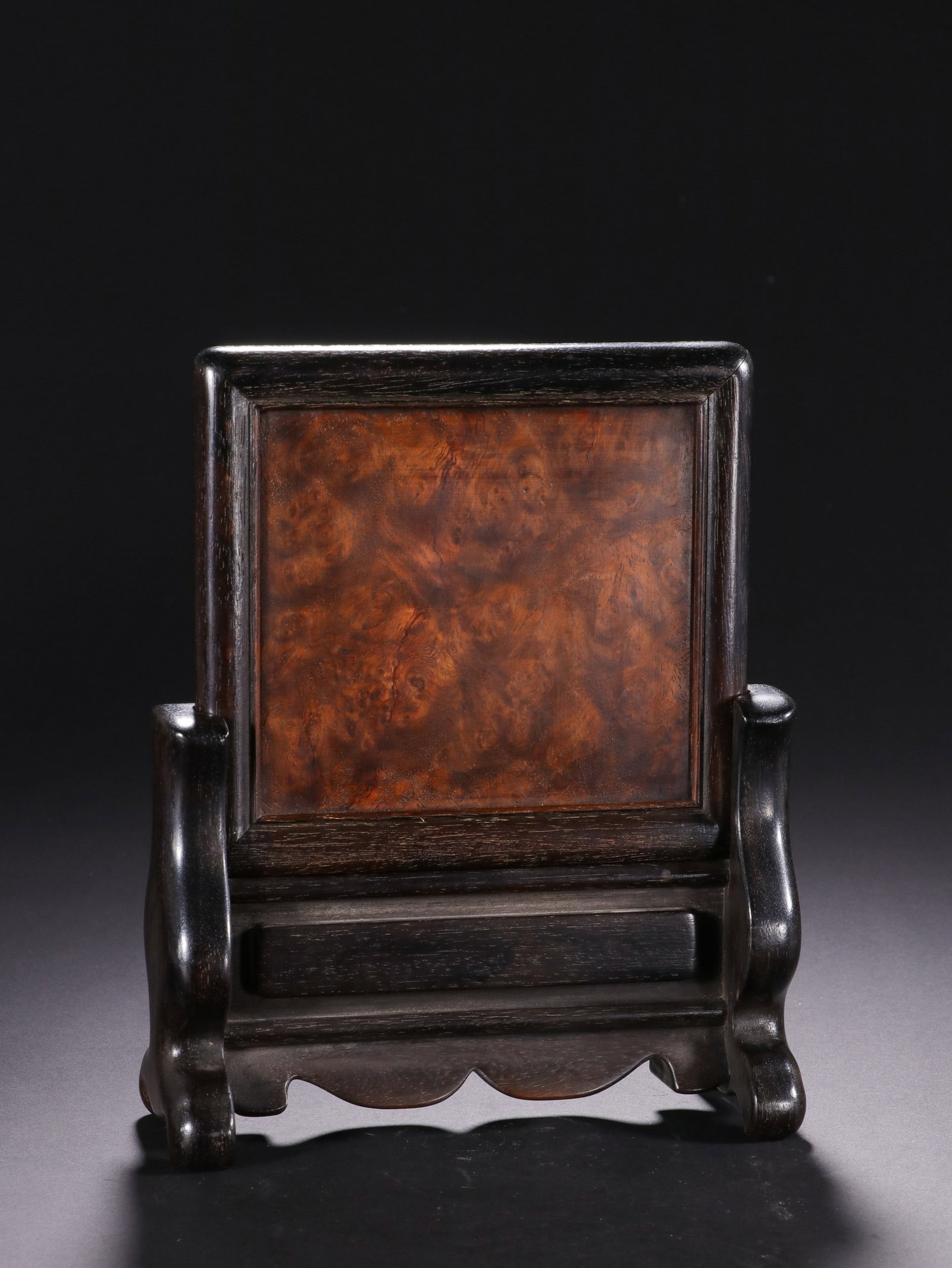 A JADE SCREEN - 6