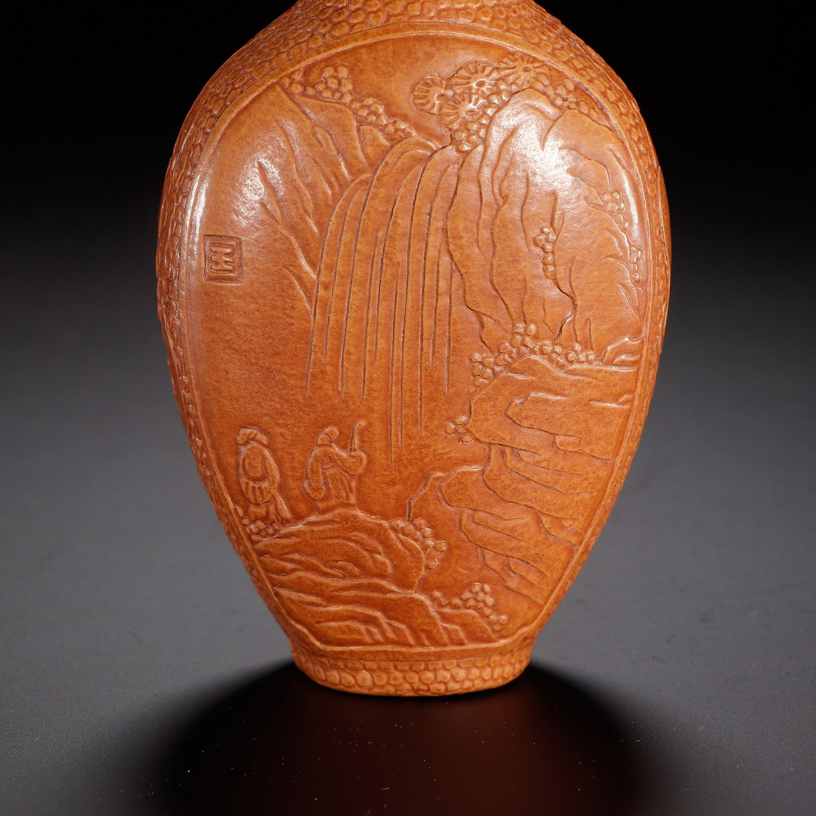 A SNUFF BOTTLE - 4