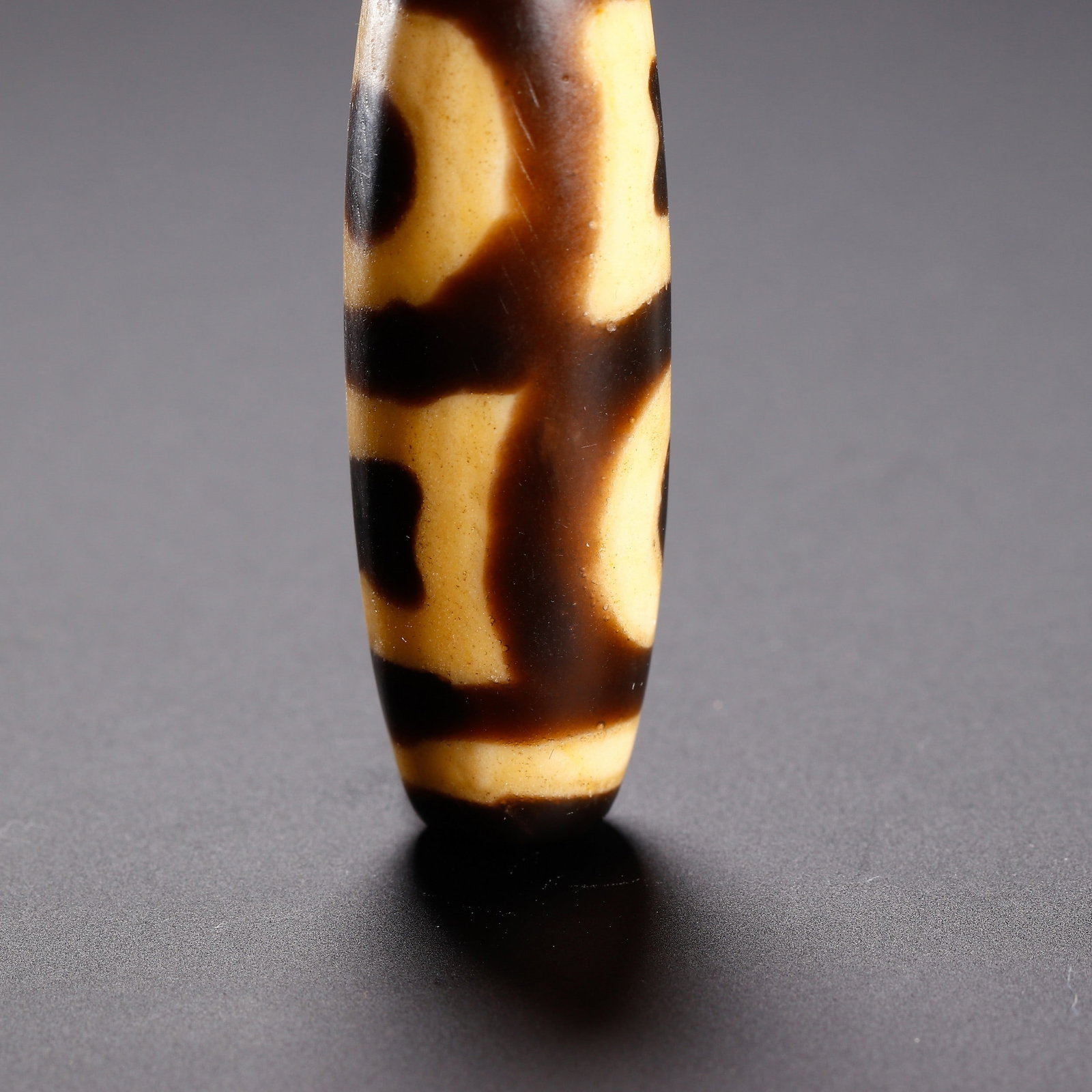 A DZI BEAD - 5
