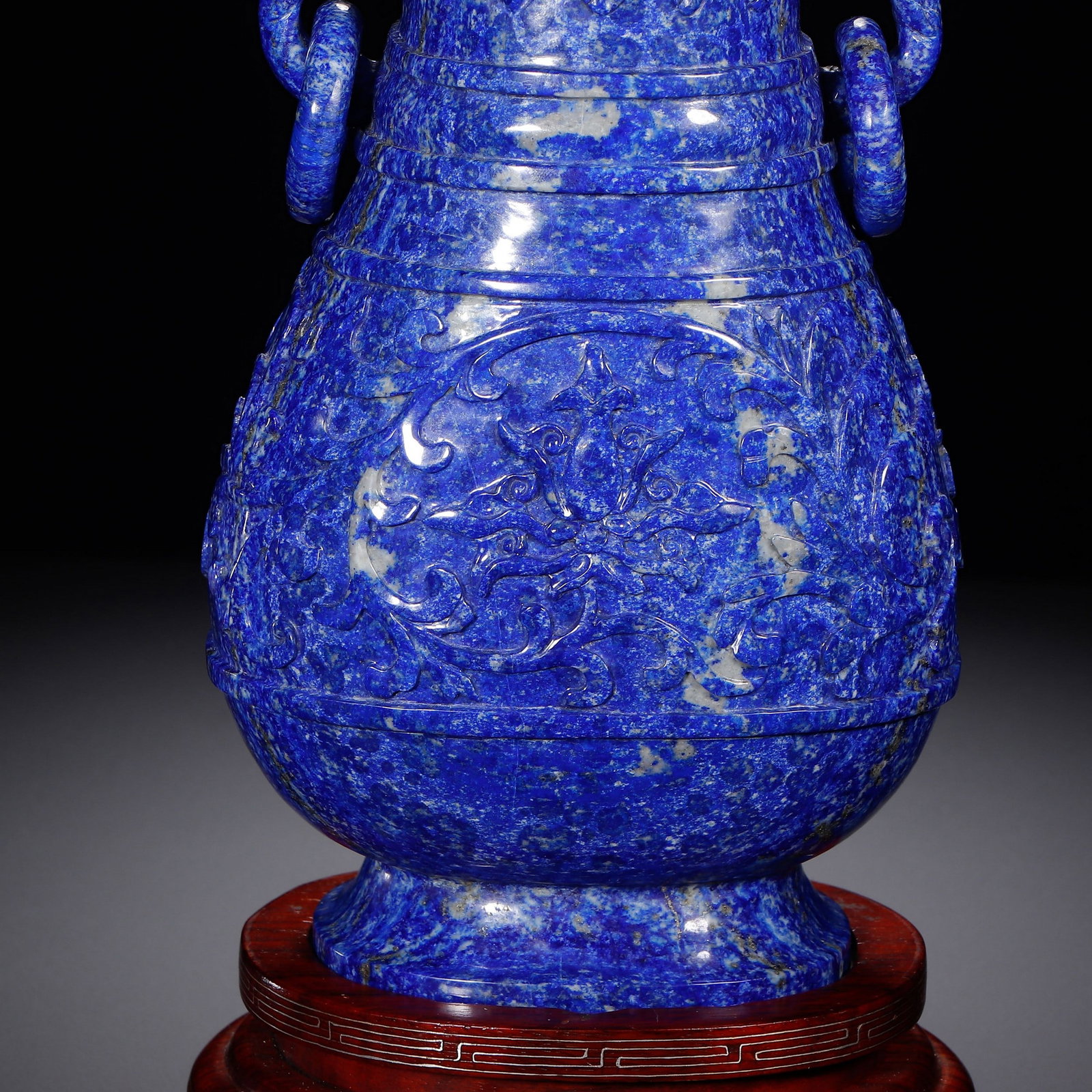 A LAPIS LAZULI VASE - 4