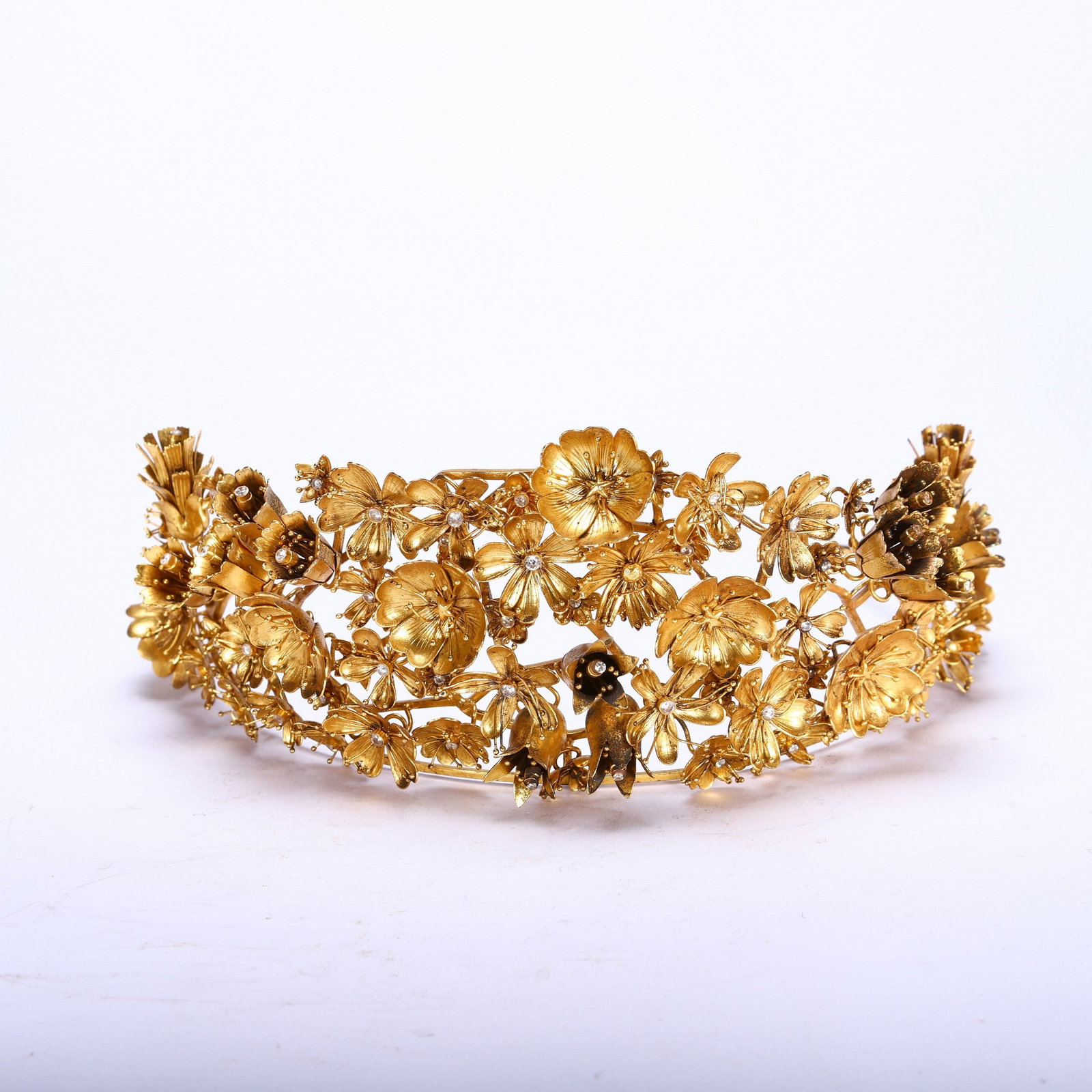 A SILVER GILDED CROWN: 清 银鎏金头冠 A Silver Gilded Crown Lg.20cm