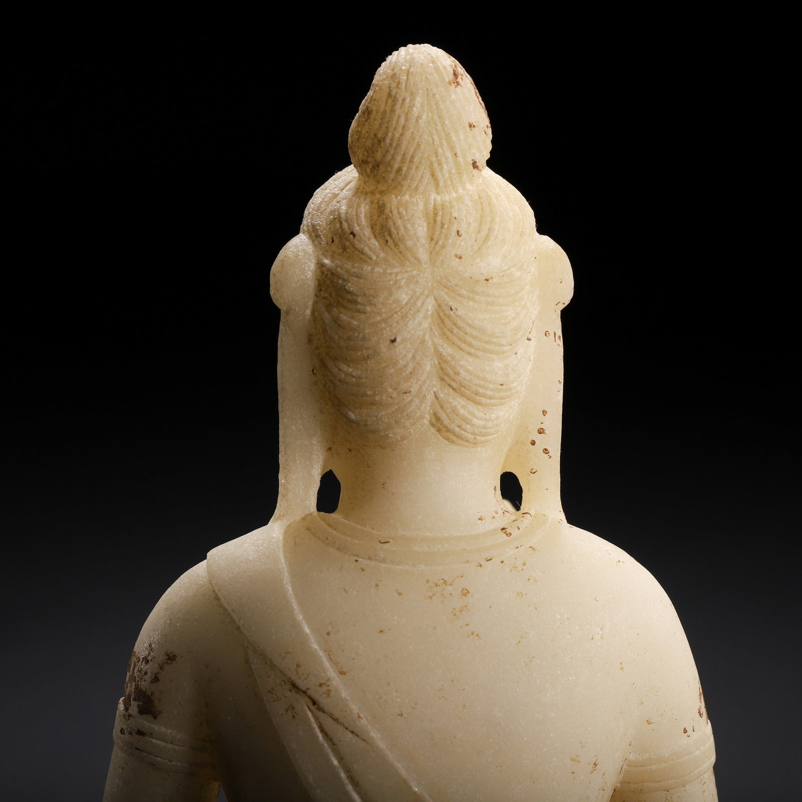 A JADE BUDDHA STATUE - 8