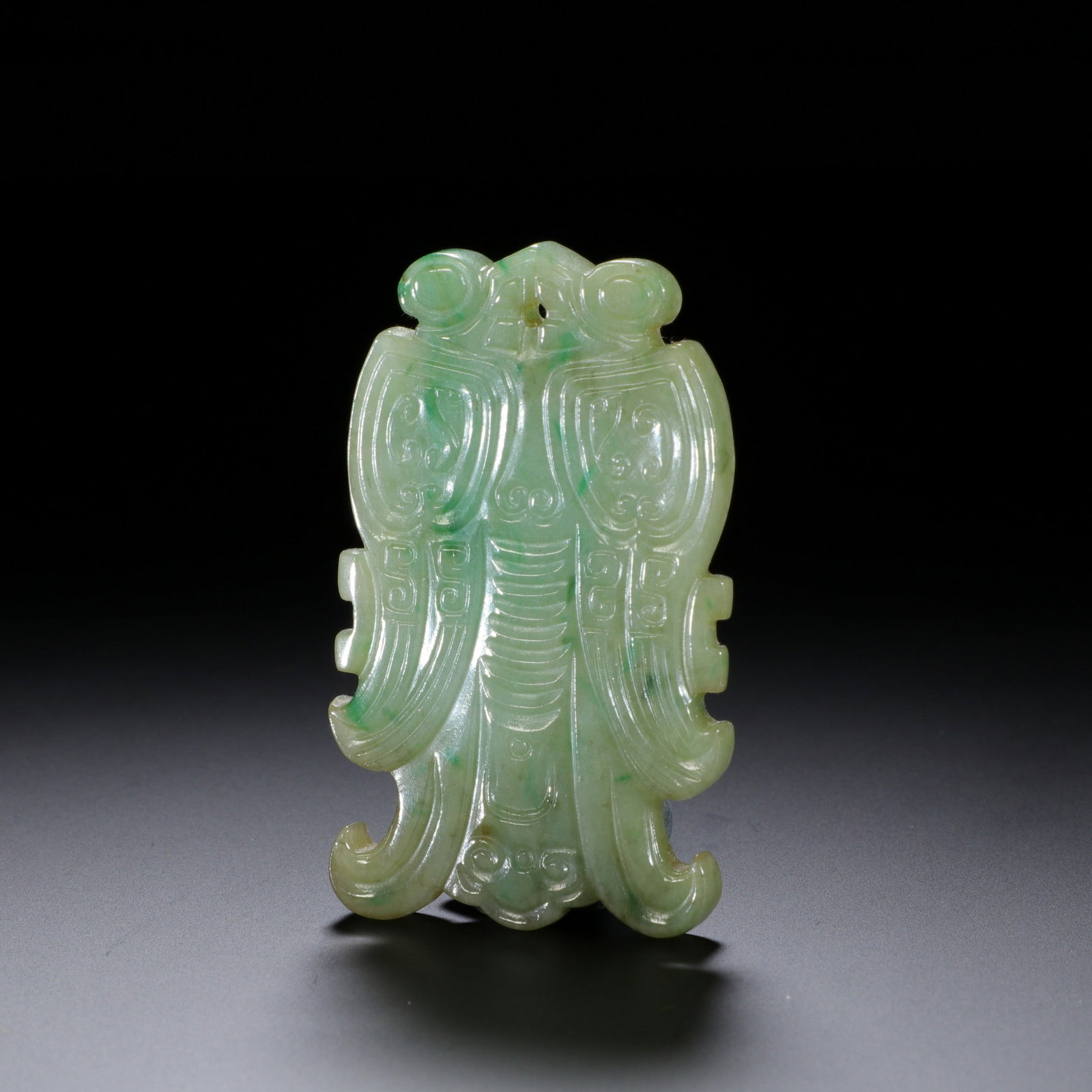 JADE CICADA: 清 翡翠蝉 Jade Cicada Lg.5.3cm