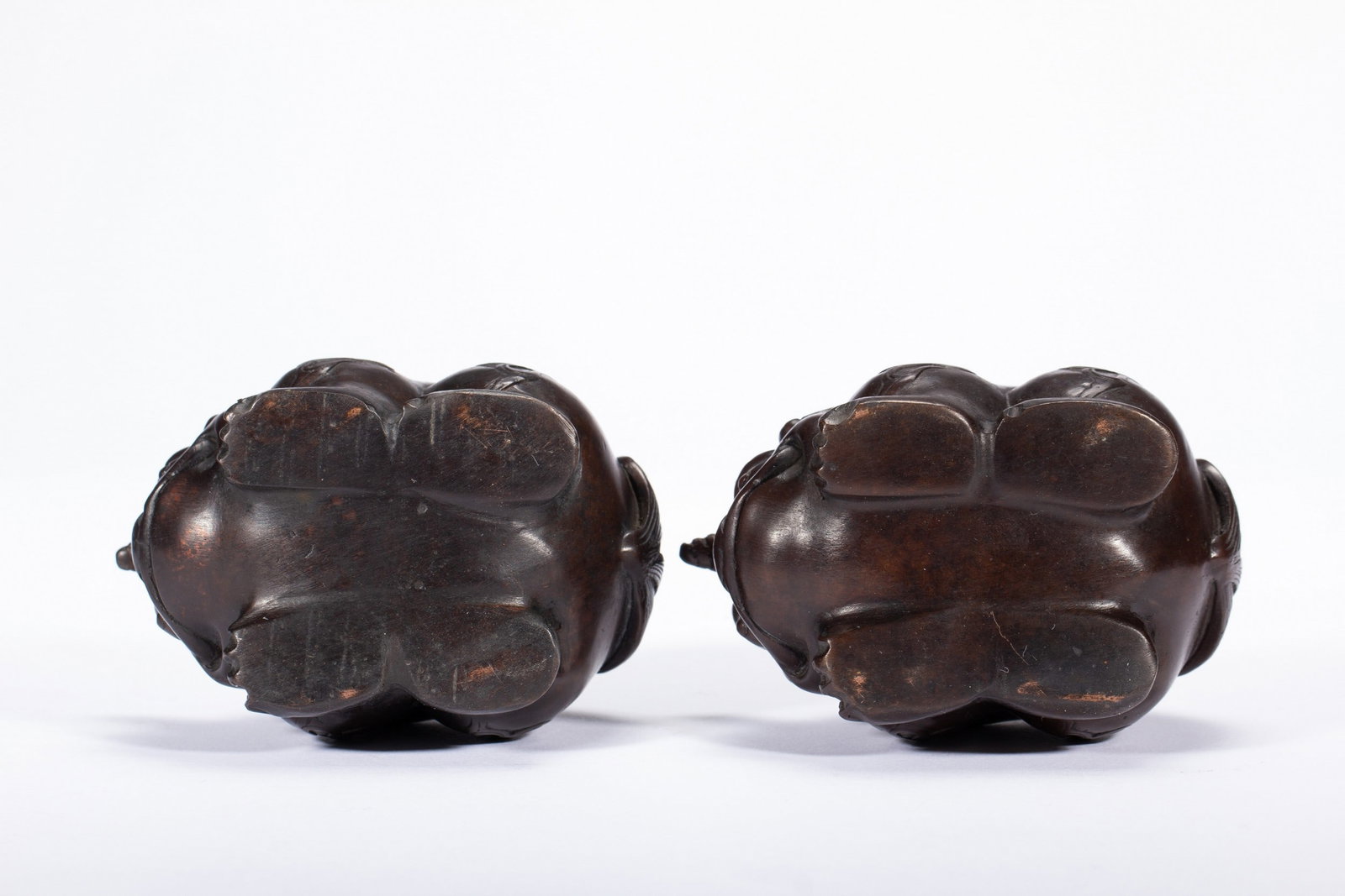 A COPPER ORNAMENT - 8