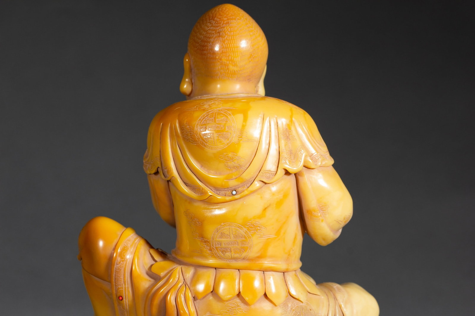 A SHOUSHAN FIGURE - 8