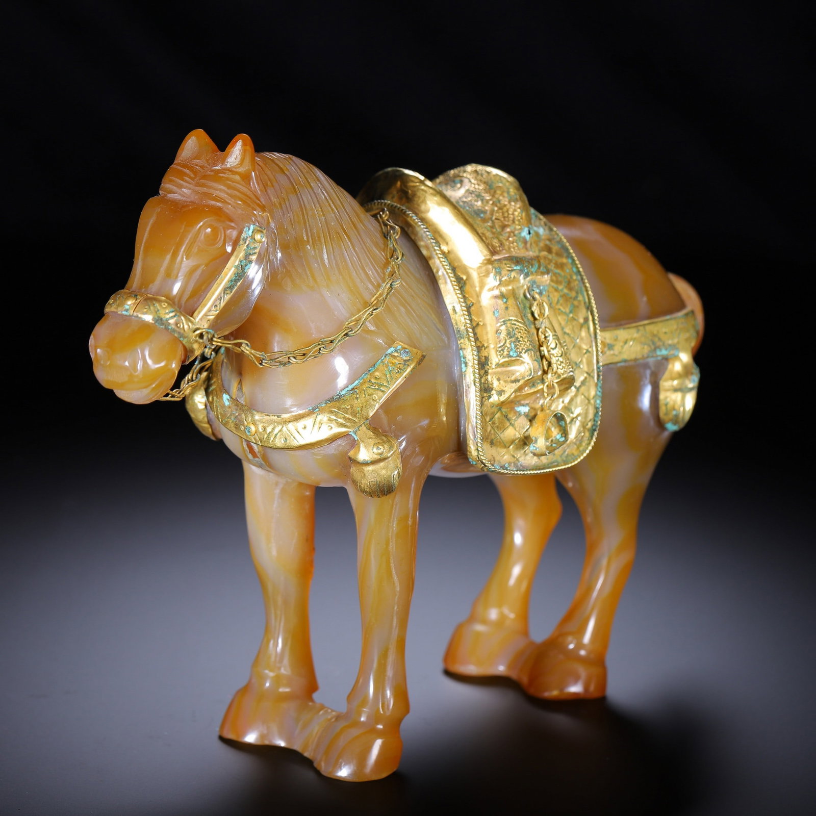 AN AGATE HORSE - 4
