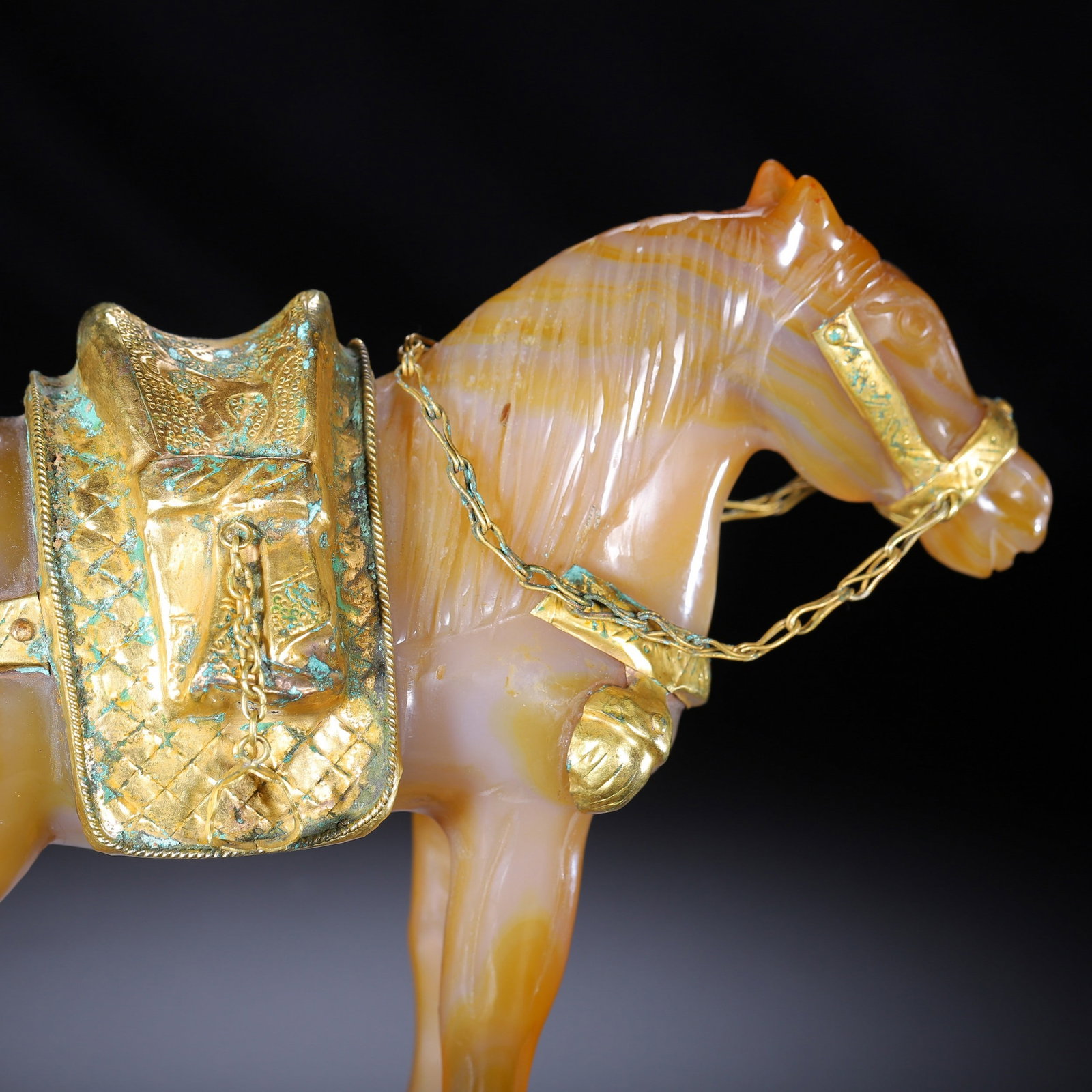AN AGATE HORSE - 7