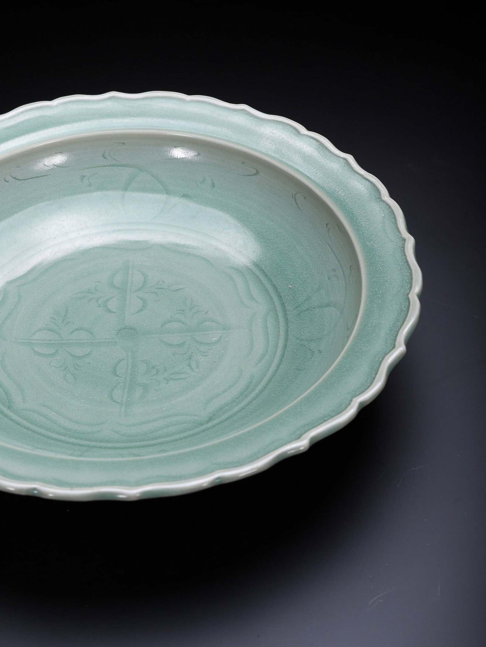 A LONGQUAN DISH - 3