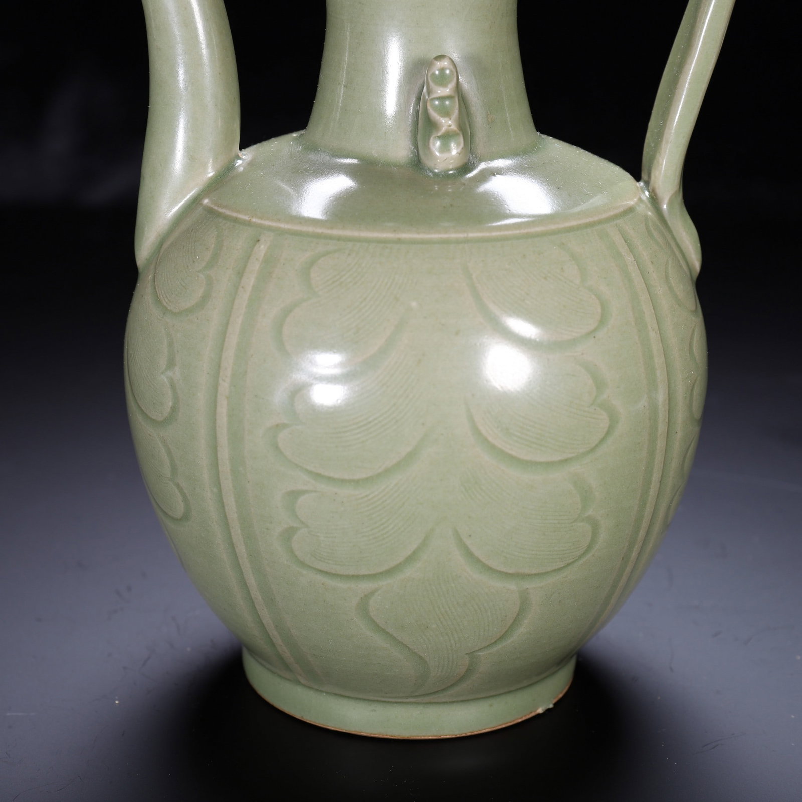 A YAOZHOU EWER - 4