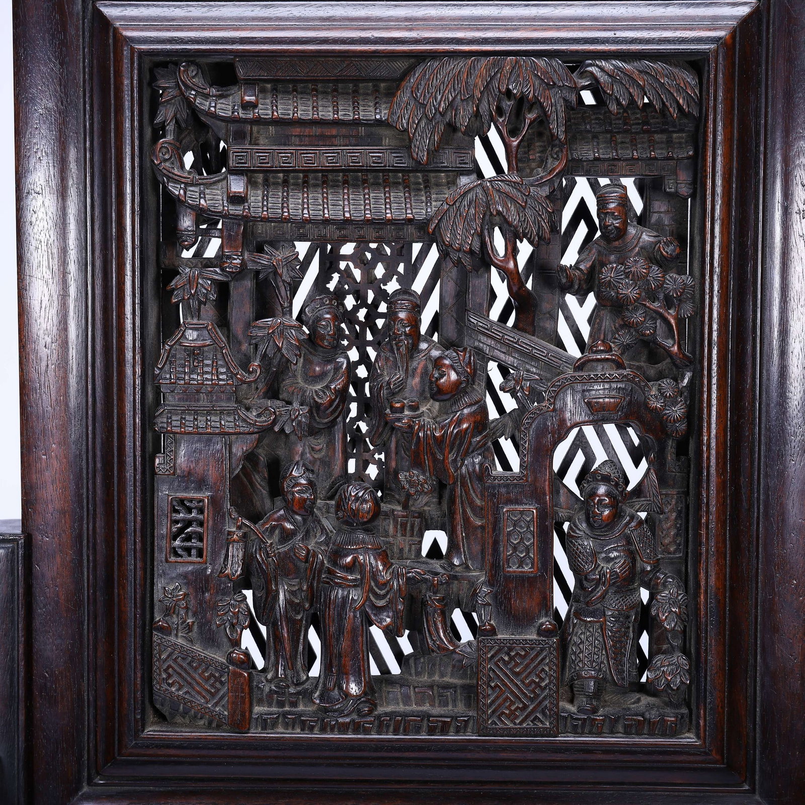 AGARWOOD SCREEN - 2