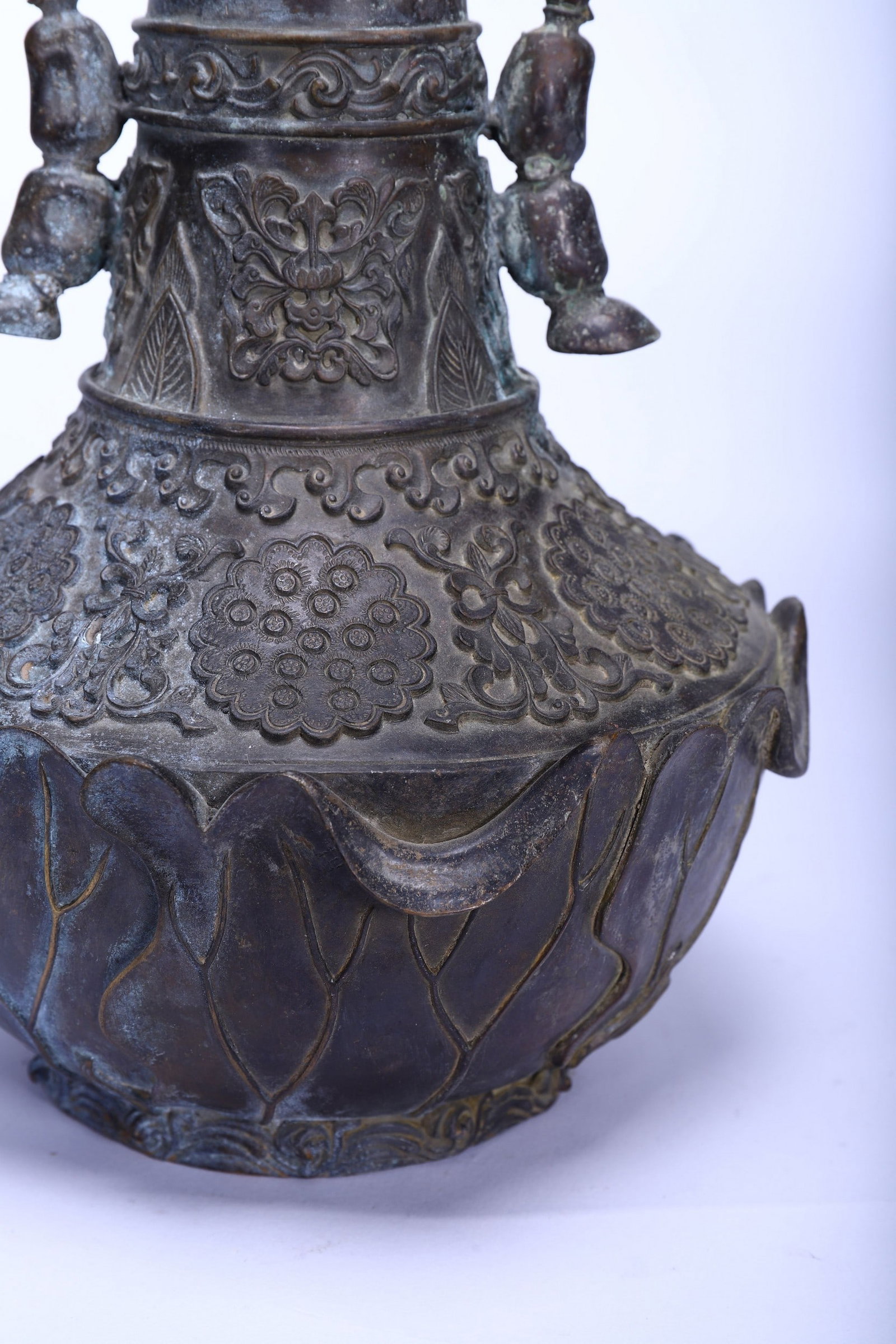 A COPPER VASE - 3