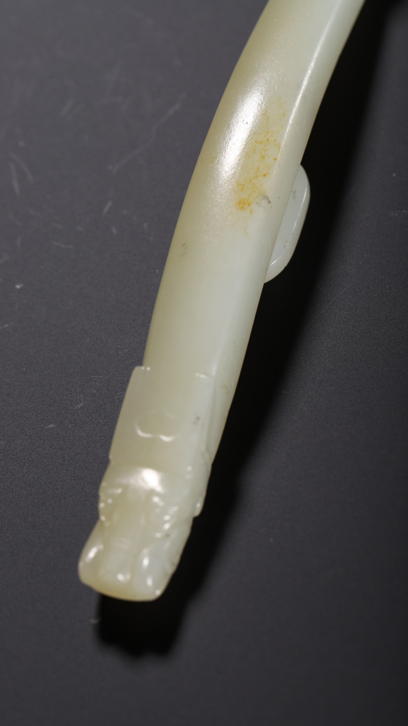A JADE BELT HOOK - 3