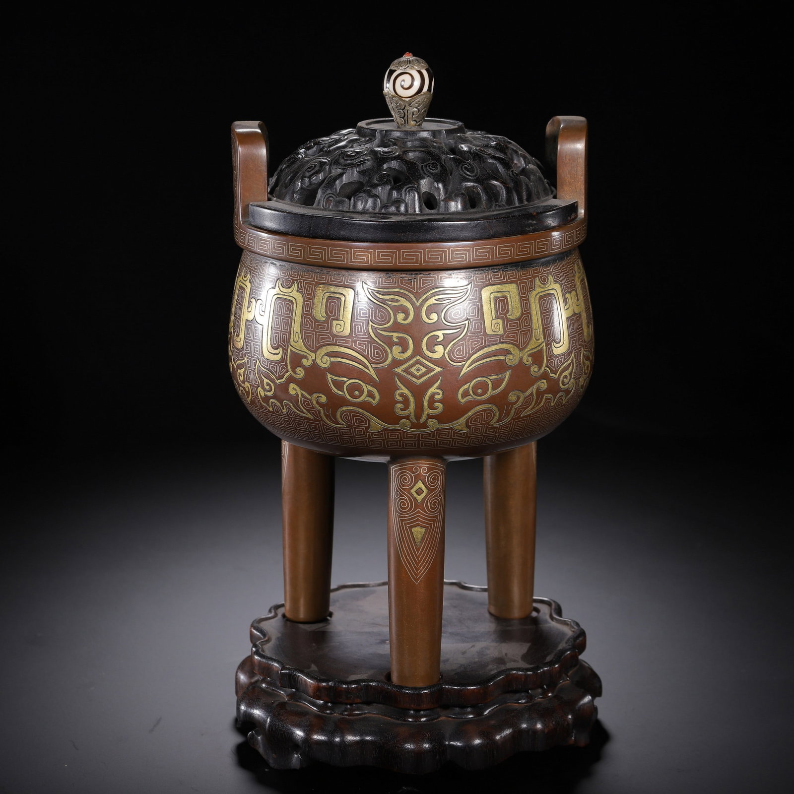 A COPPER INCENSE BURNER - 7