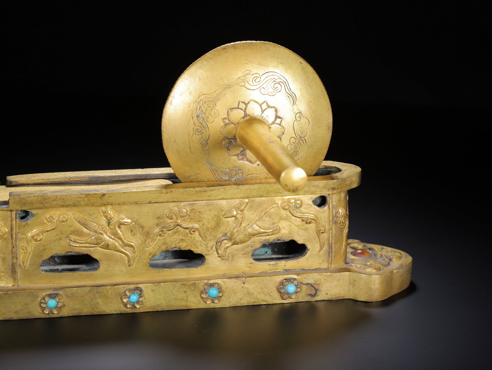 A COPPER GILDING TEA SET - 5