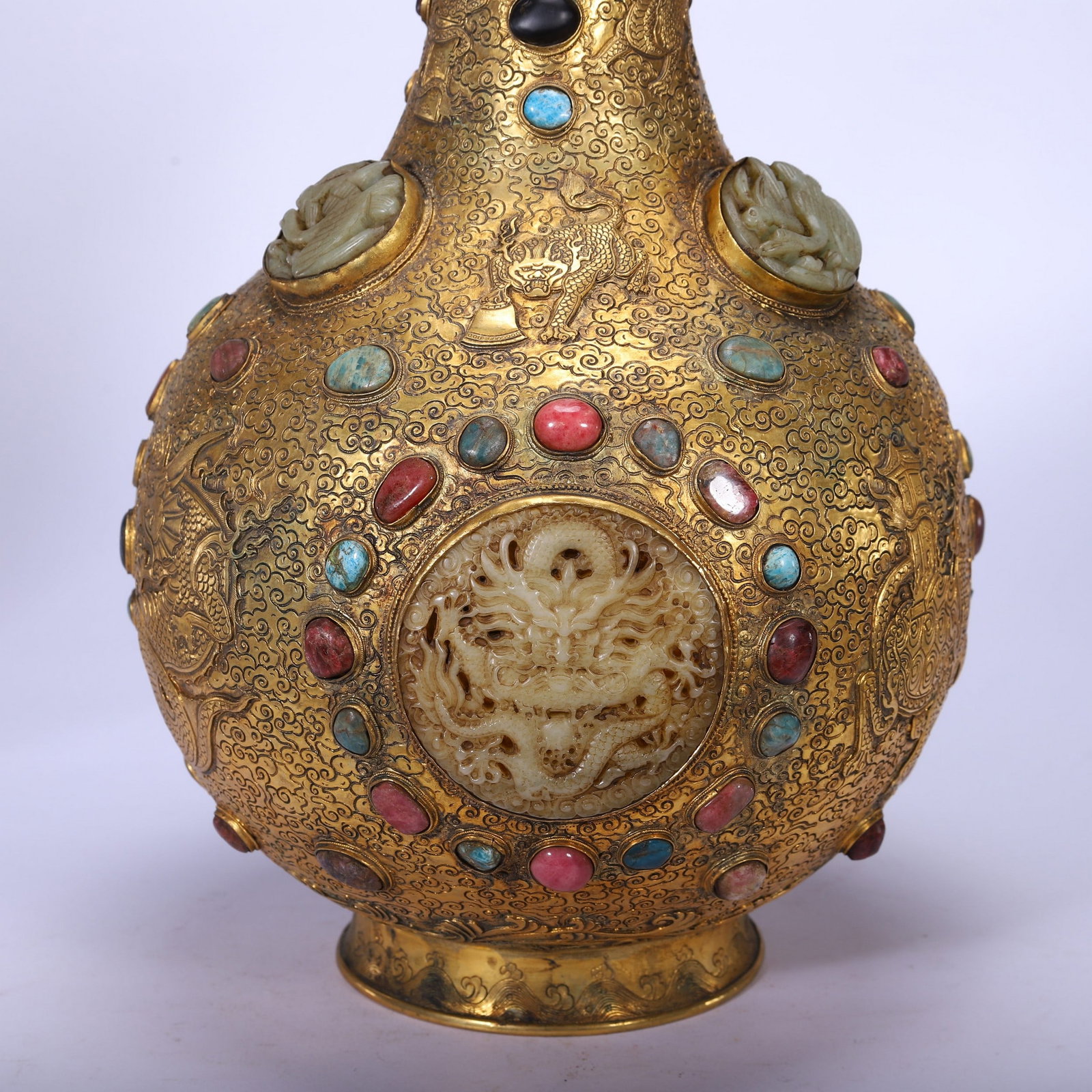 A COPPER GILDING VASE - 3
