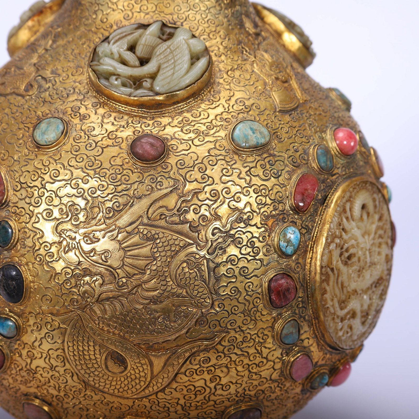 A COPPER GILDING VASE - 5