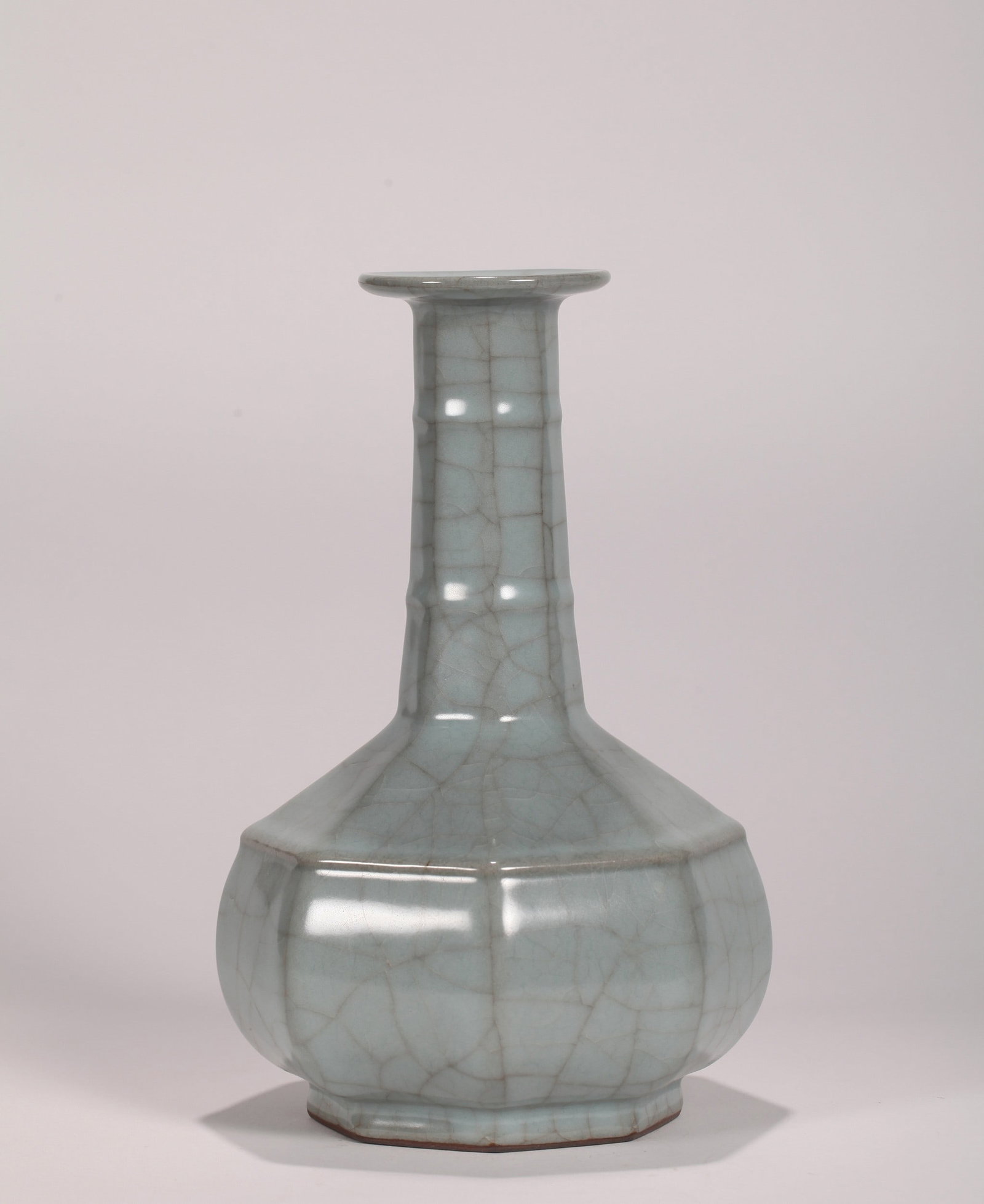 A GUAN VASE - 3