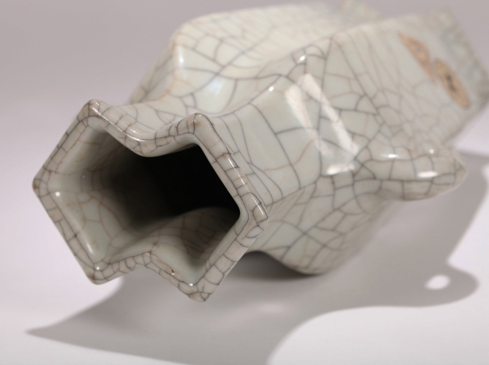 A GE VASE - 8