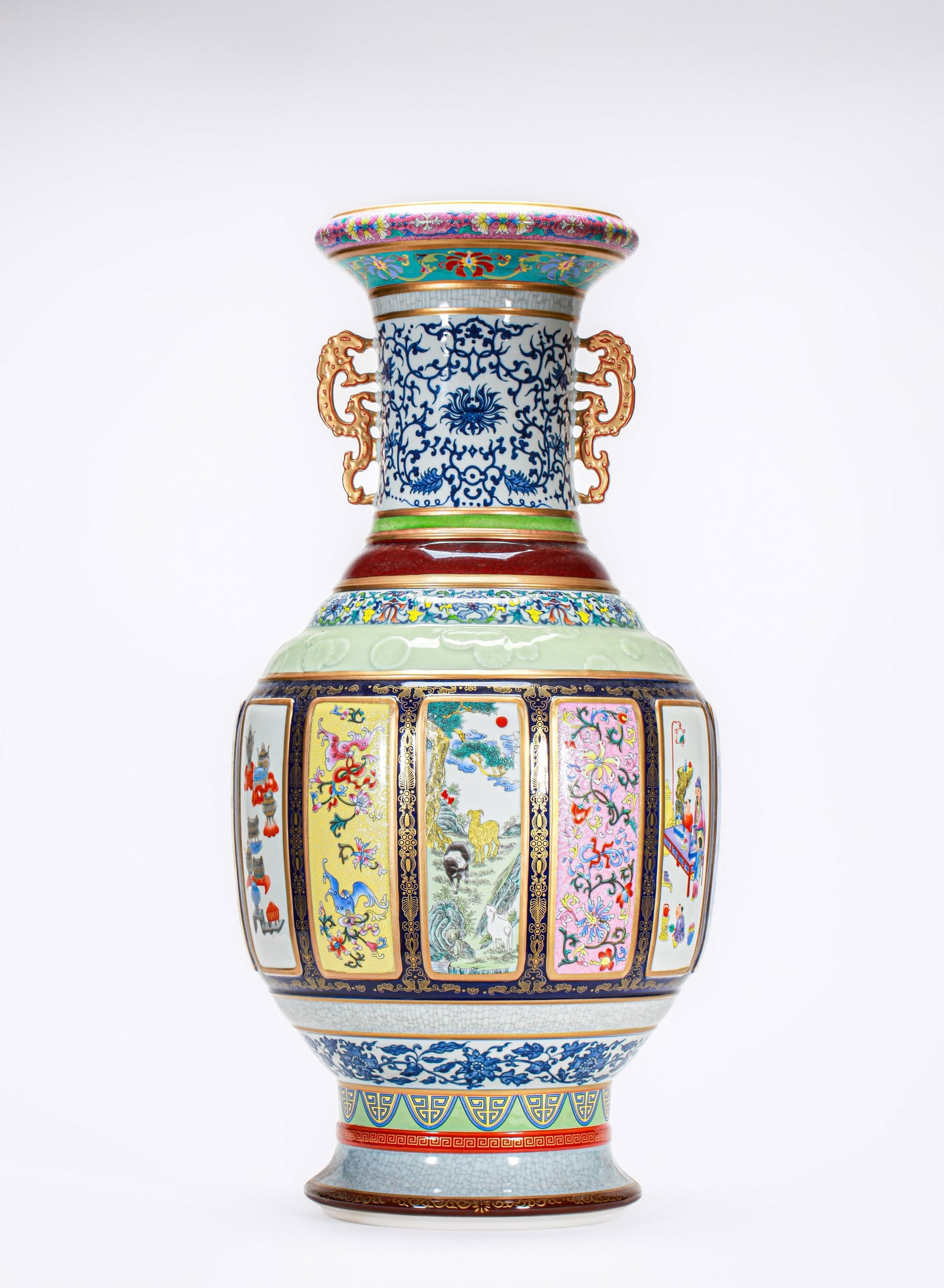 A LARGE BEAUTIFUL VASE: 清乾隆各种釉彩大瓶 A large beautiful vase Ht.61cm
