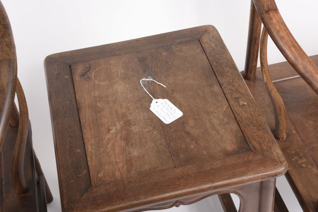 TWO JICHIMU WOOD HORSE SHOE CHAIRS AND SIDE TABLE: The set of furniture includes two Horse Shoe chairs and a side table, made from Jichimu and uses Yingmu as back support, the chairs in elegant shape. H1&2: 32 1/2 in (82.5 cm) L1&2: 18 3/4 in (47.6 cm