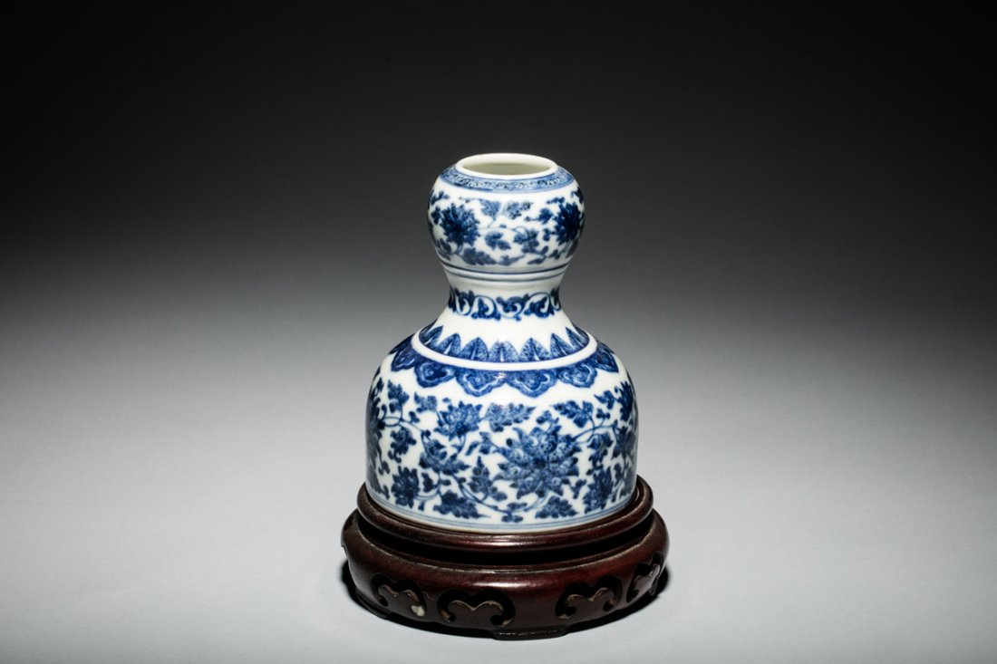 BLUE AND WHITE 'FLOWERS' ZUN (1 of 6)