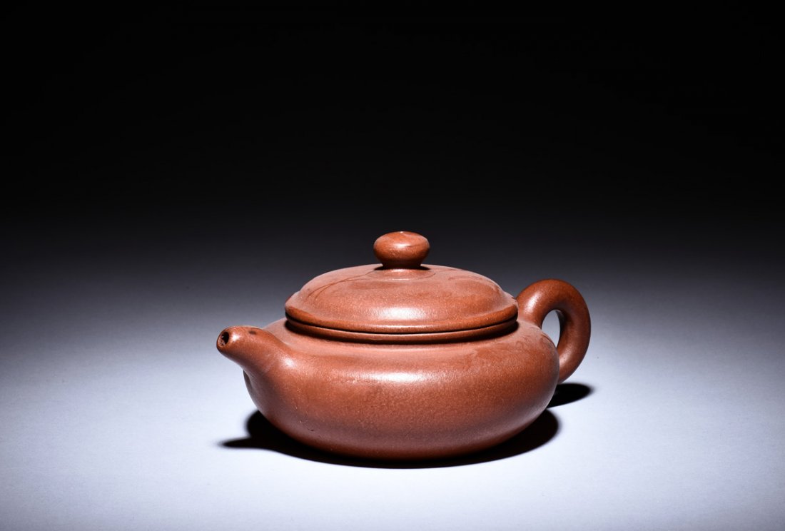 YIXING ZISHA TEAPOT (1 of 6)