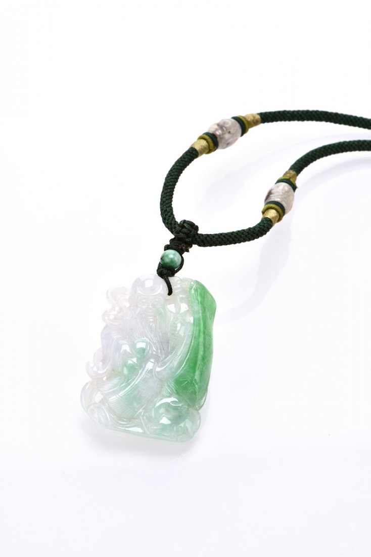 JADEITE GOD OF LONGEVITY NECKLACE WITH GIA REPORT (1 of 5)