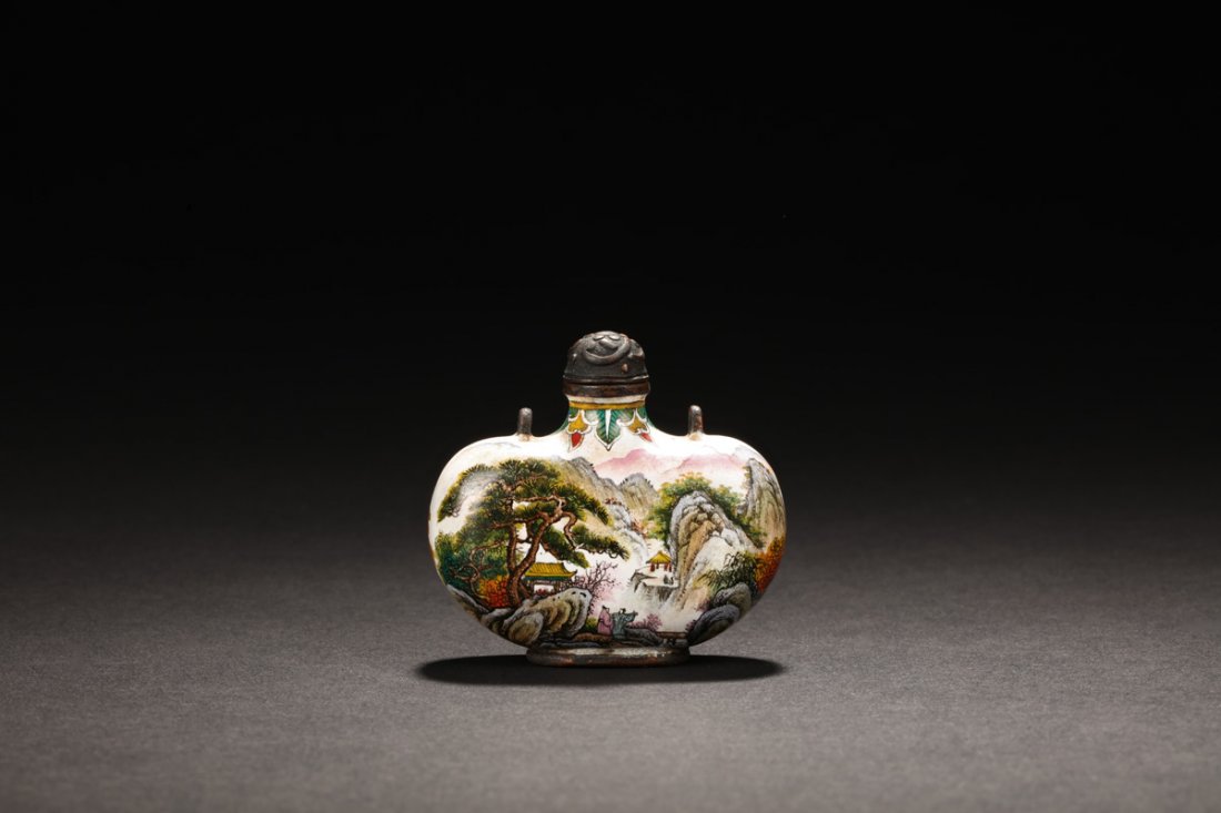 LANDSCAPE SNUFF BOTTLE (1 of 5)
