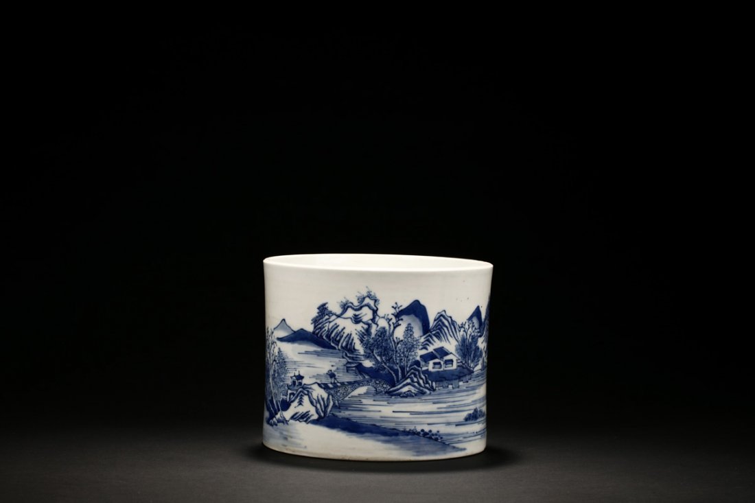 LARGE BLUE AND WHITE 'LANDSCAPE' BRUSH POT (1 of 5)