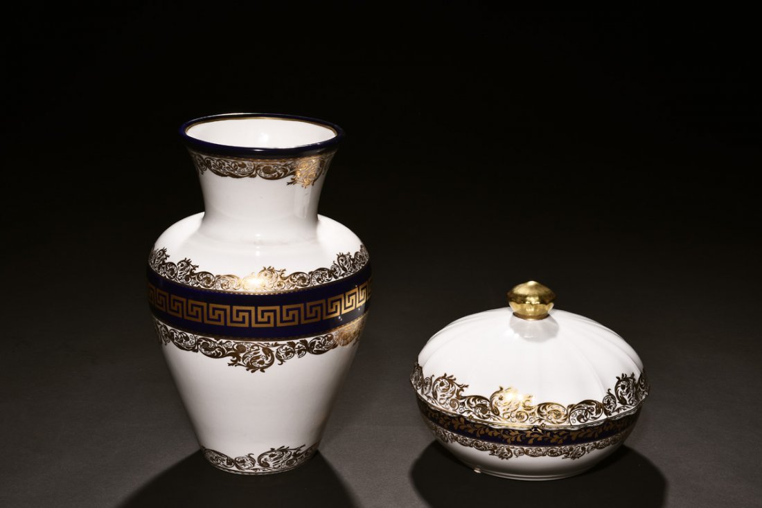 A PORCELAIN VASE AND COVERED BOWL BY SARRI ITALY (1 of 4)