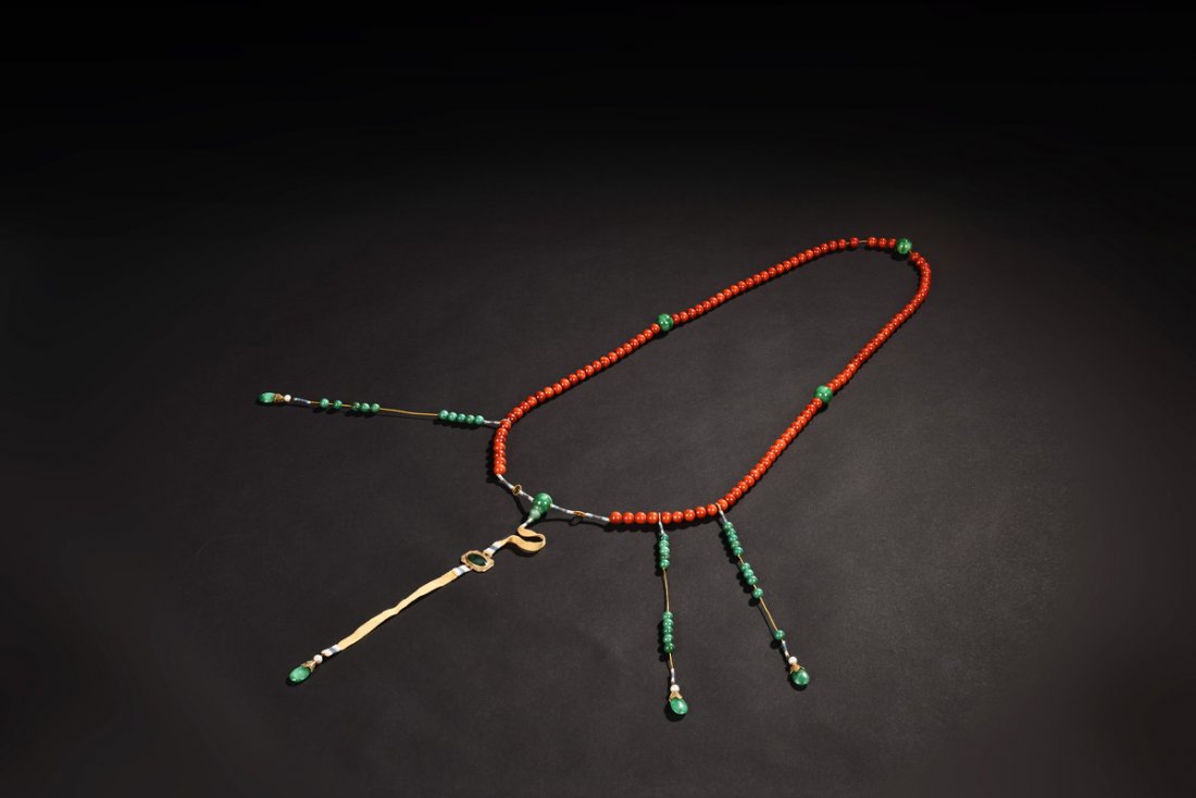 CORAL COURT BEAD WITH JADEITE (1 of 3)