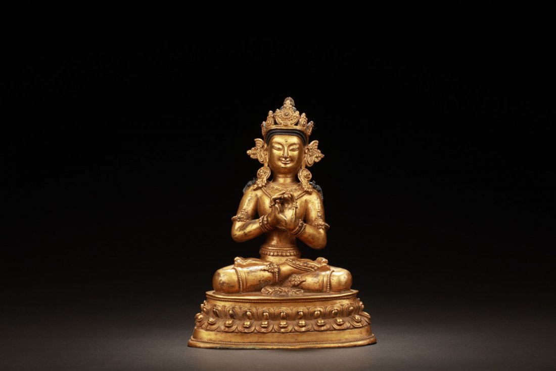GILT BRONZE SEATED AVALOKITESHVARA FIGURE (1 of 9)
