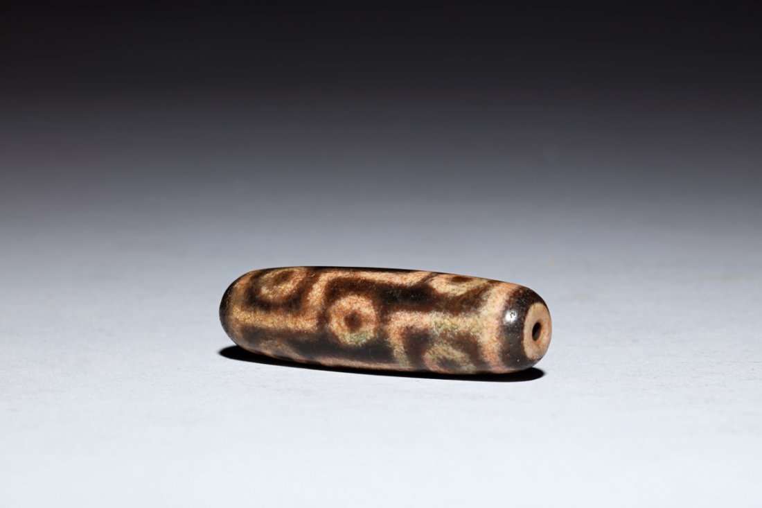 NINE EYED DZI BEAD (1 of 4)