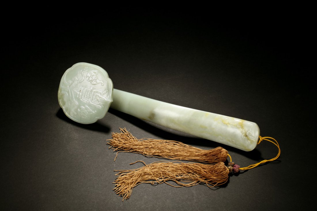 JADE CARVED RUYI SCEPTER (1 of 7)