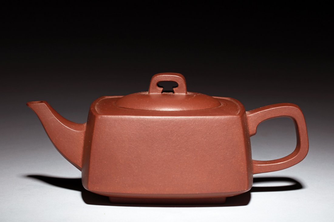 YIXING ZISHA SQUARE TEAPOT (1 of 8)