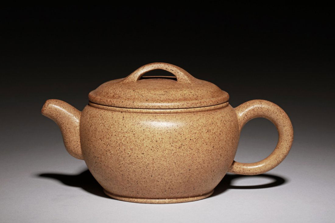 YIXING ZISHA TEAPOT (1 of 5)